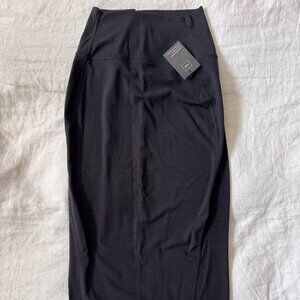 Lululemon like new nulu slim fit high waist skirt, size 4